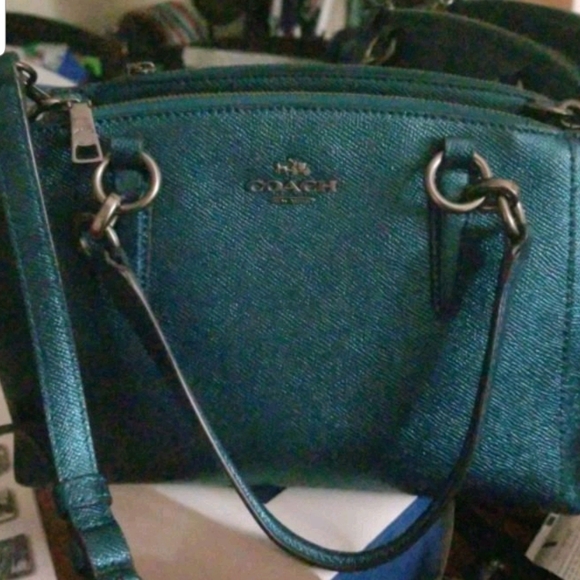 Coach MD size purse - Picture 1 of 1